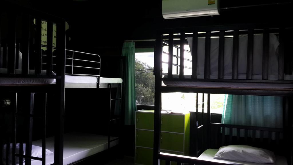 Good Dream Guesthouse Krabi town Екстериор снимка