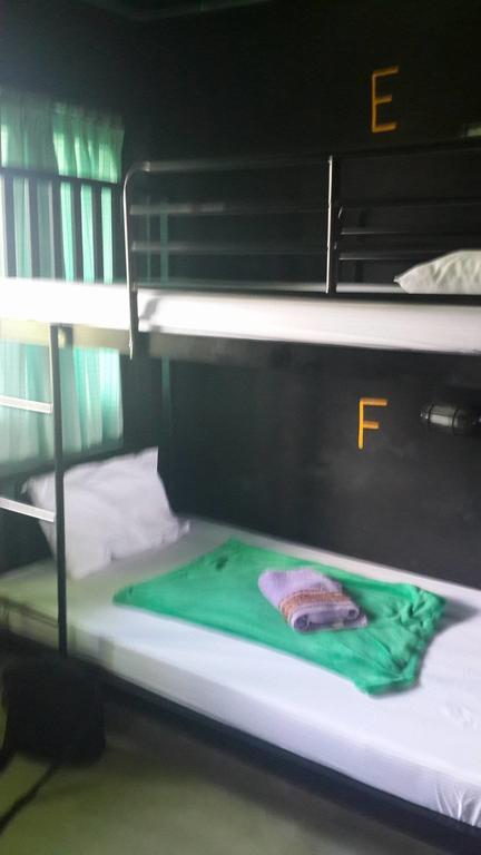 Good Dream Guesthouse Krabi town Екстериор снимка