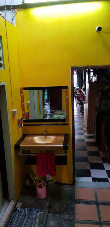 Good Dream Guesthouse Krabi town Екстериор снимка