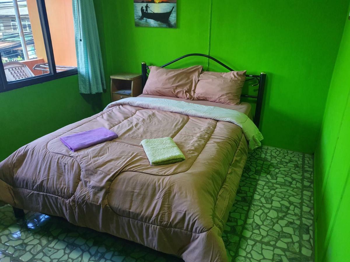Good Dream Guesthouse Krabi town Екстериор снимка